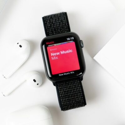 Apple Watch displaying new music mix.